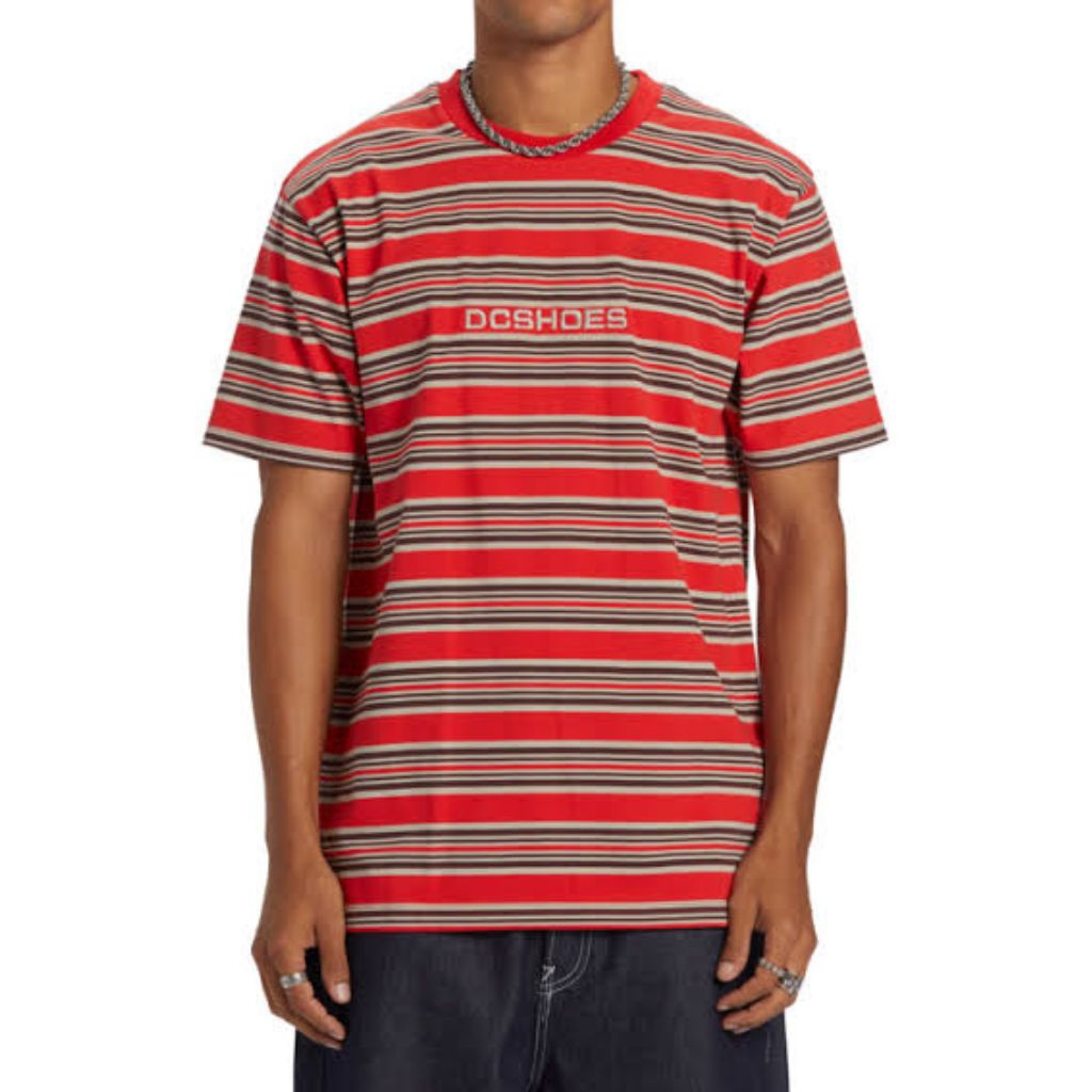 เสื้อยืดไซส์ดั้งเดิม DC Olympia Red Line