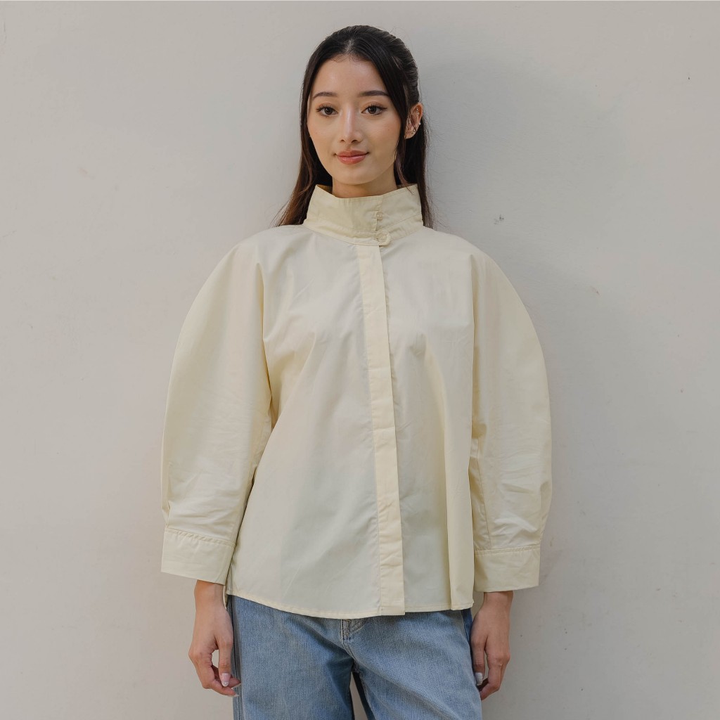 Beatrice Clothing Medan Alpen Shirt - เสื้อเชิ้ตคอสูง