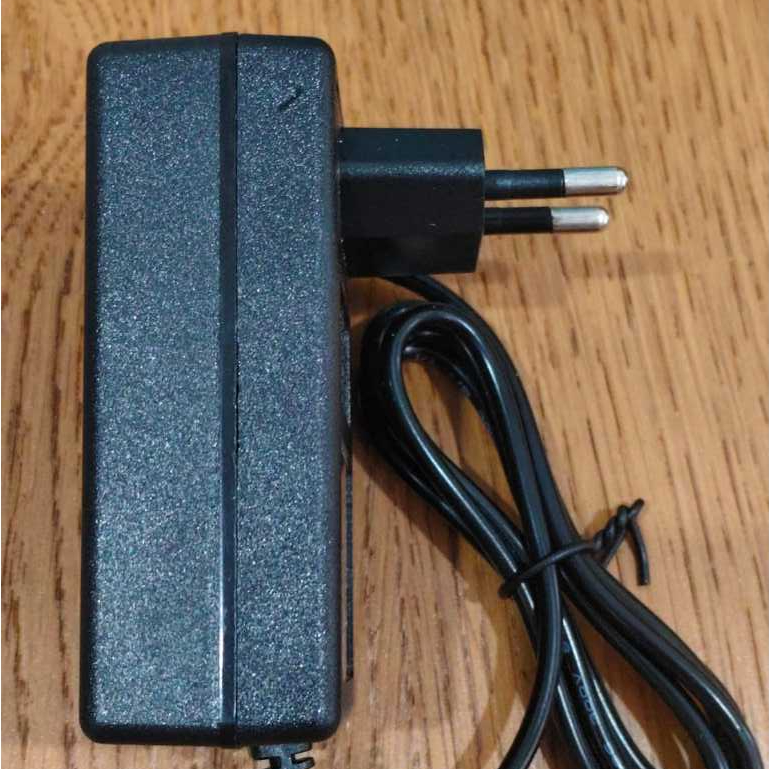 24.0V 1.0A 24.0W เปลี่ยนอะแดปเตอร์ รุ่น KA2401A-2401000EU Input 100-240V~ 50/60Hz 0.65A Jack DC 3.5m