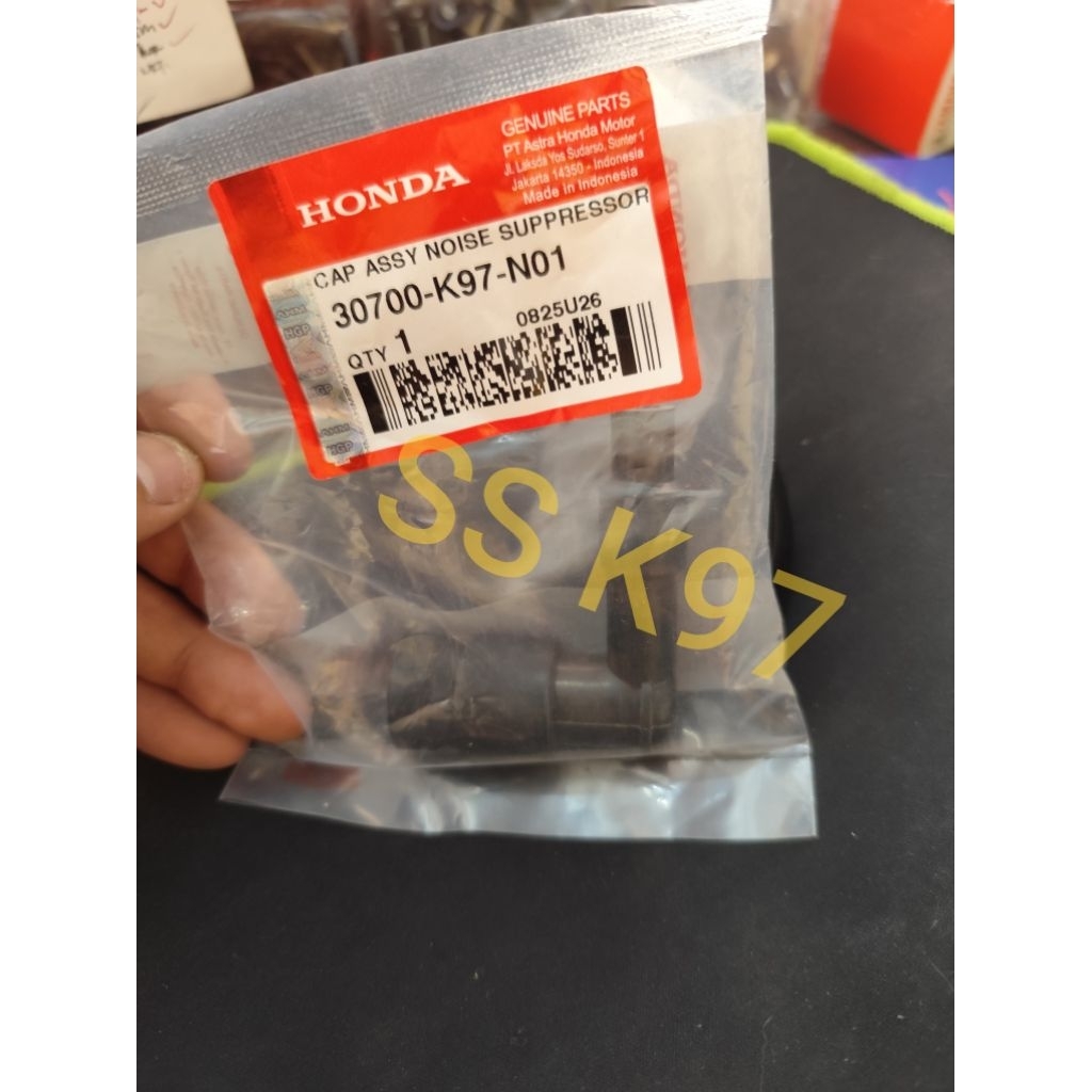 ฝาครอบหัวปลั๊กเสียง หัวเทียน pcx 150 adv 150 original 30700 k97 n01