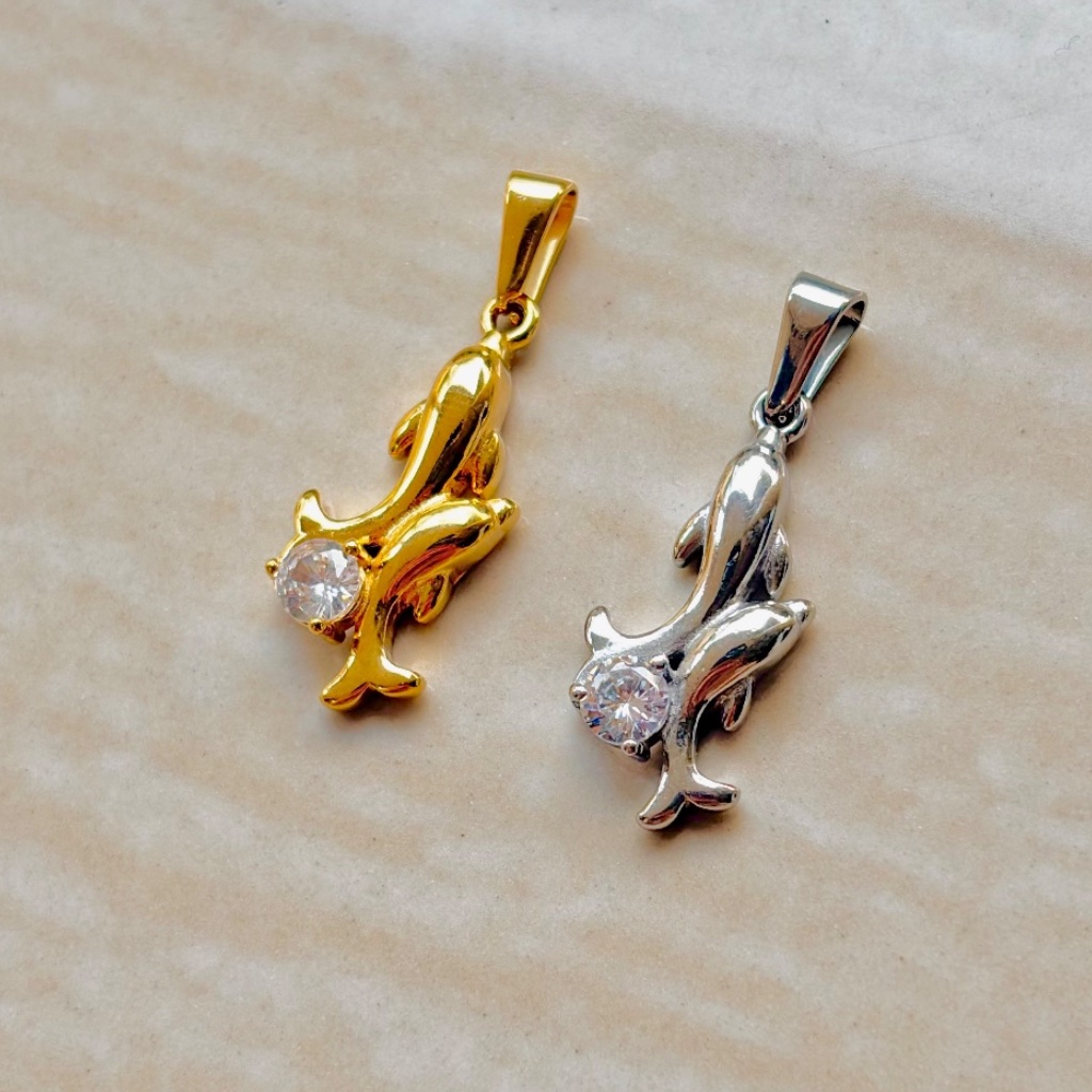 S314 จี้ไทเทเนียม Dolphin Diamond CZ