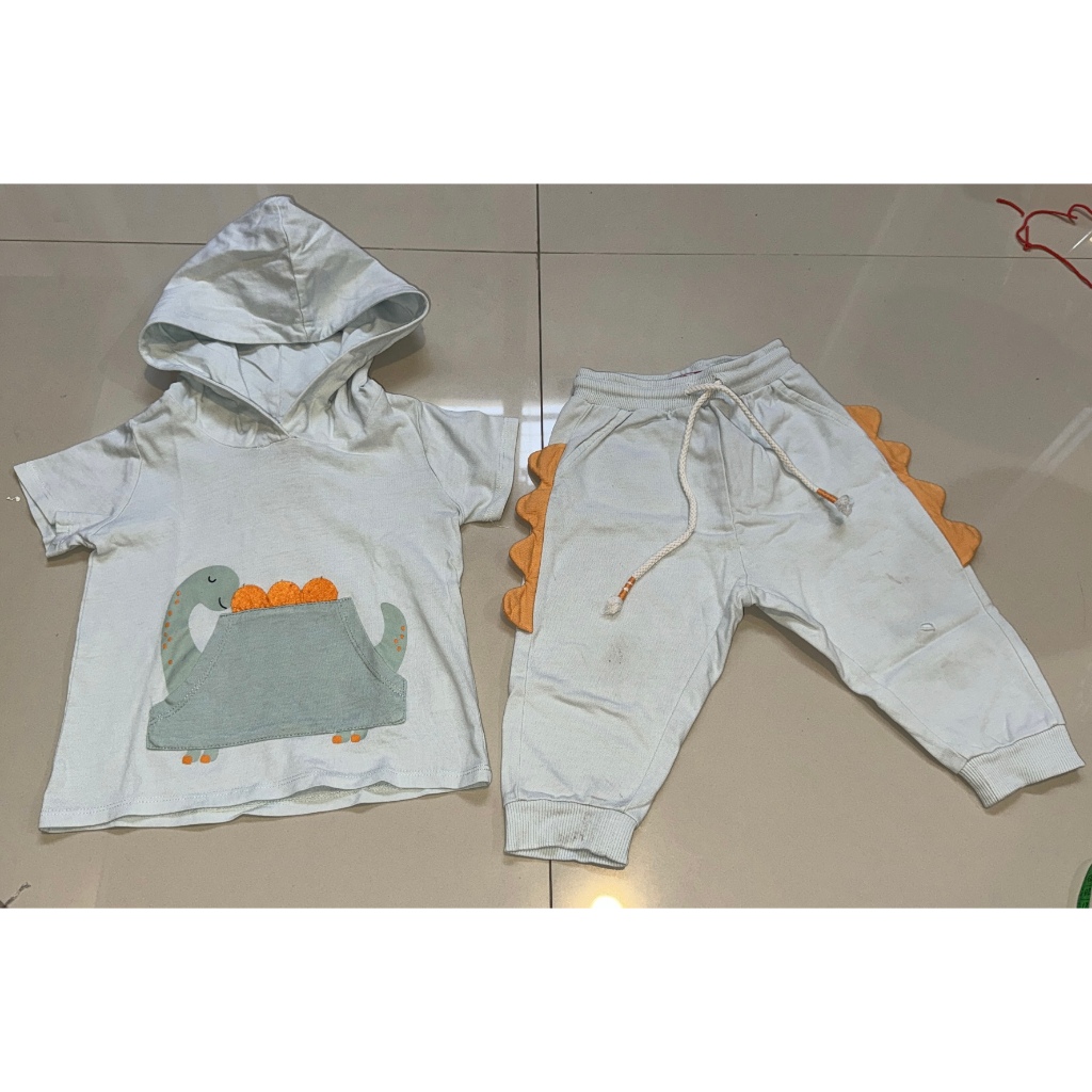 HIJAU PRELOVED MIKI SET BABY BOY DINOSAURUS TOSCA / BABY BOY HODIE SET สีเขียวอ่อน ไดโน
