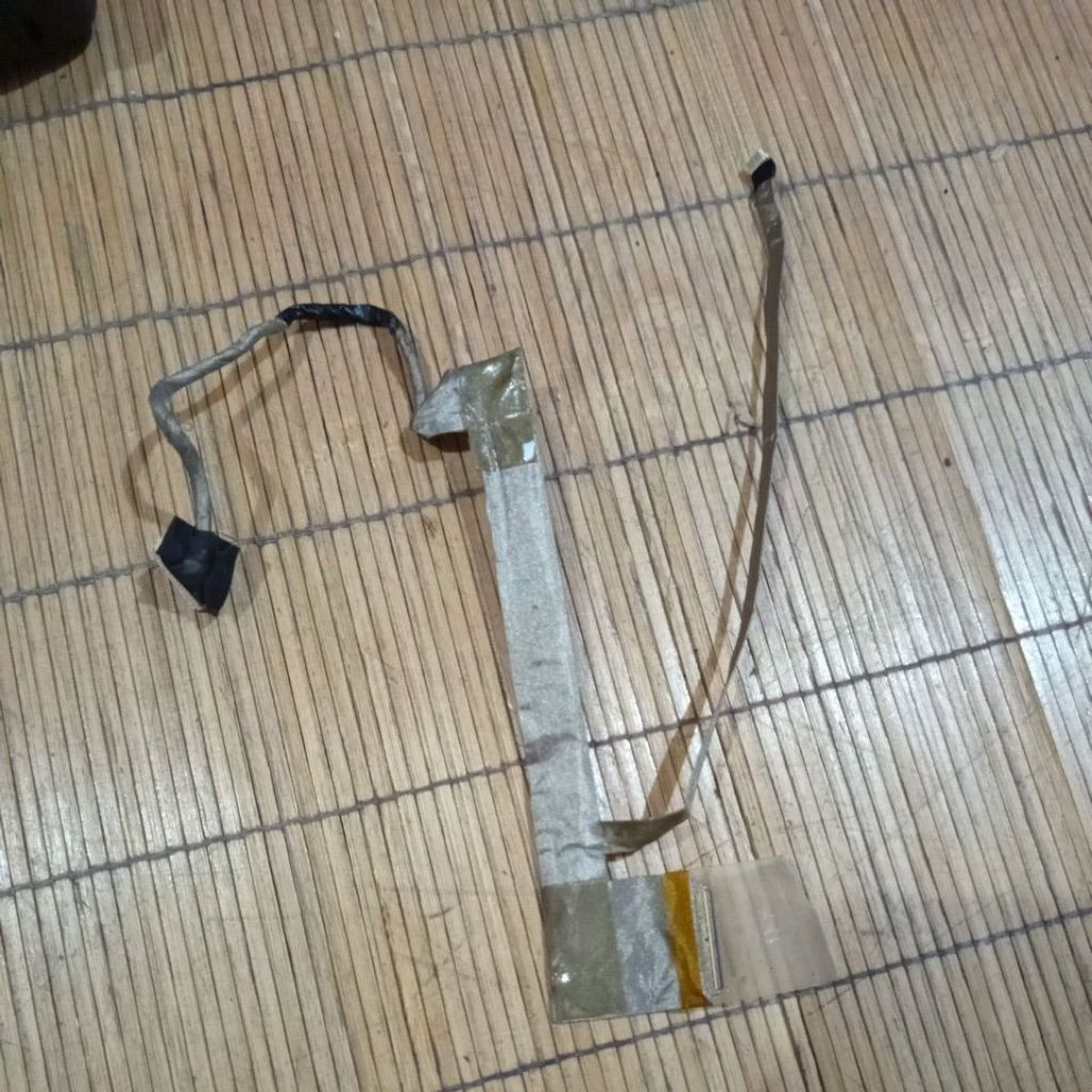 แล็ปท็อป LCD ยืดหยุ่น Dell N4050