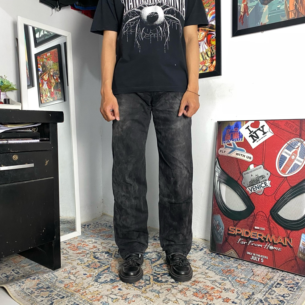 NEARBY STRETCH BLACK WASH JEANS