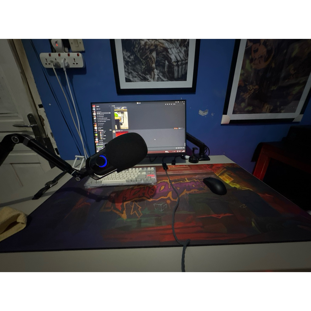 LGG Saturn Nacho XXL แผ่นรองเมาส์ตั้งโต๊ะ