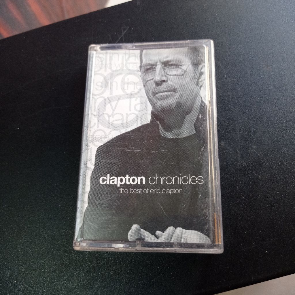 Original Eric Clapton Tape Cassette - Chronicles (The Best Of Eric Clapton) || Clotabooks Cassette C