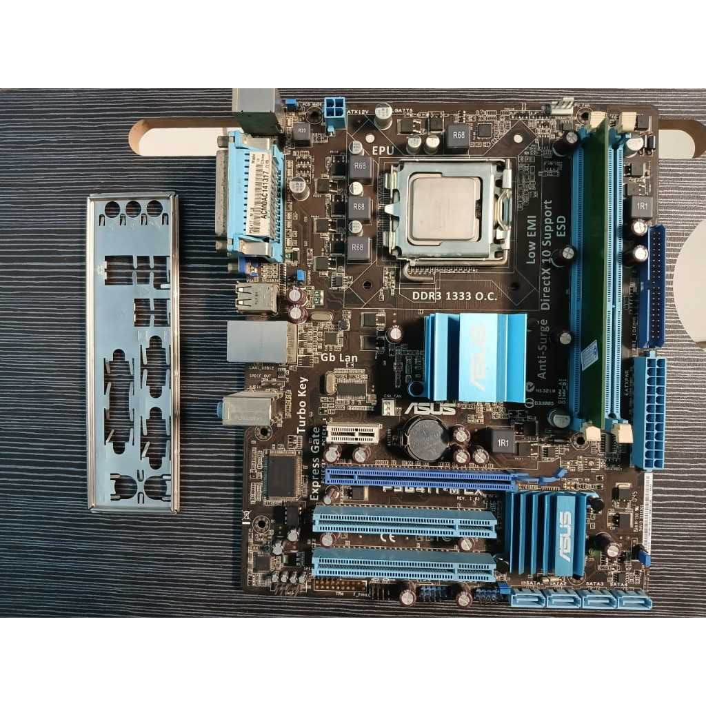 เมนบอร์ด Asus G41 + Proci Core 2 Quad Q6600 + Ram 2gb ddr3 pc10600