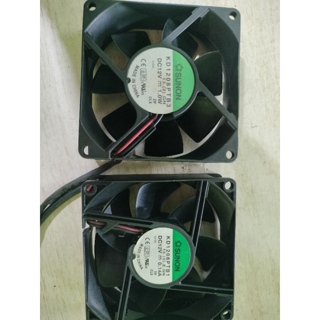 SUNON fan_fan_12V_8x8cm_tbl_2.5cm_normal_&_clean