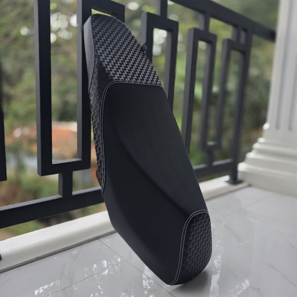 ฝาครอบหนังที่แข็งแกร่ง VARIO 125 / 150 PCX 150 160 BEAT MIO XEON NMAX AEROX UNIVERSAL BAAN PREMIUM V