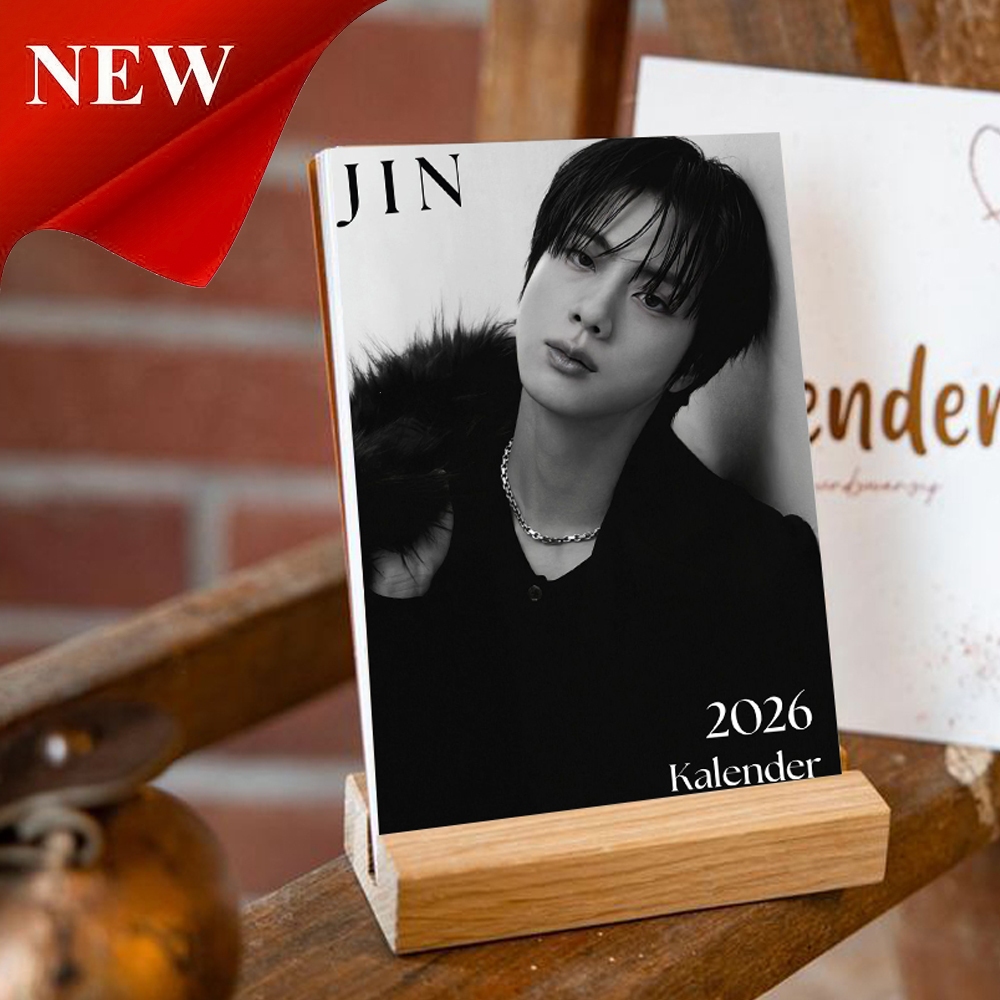 A&M Kim Seokjin BTS 2026 ขาตั้งปฏิทินตั้งโต๊ะไม้