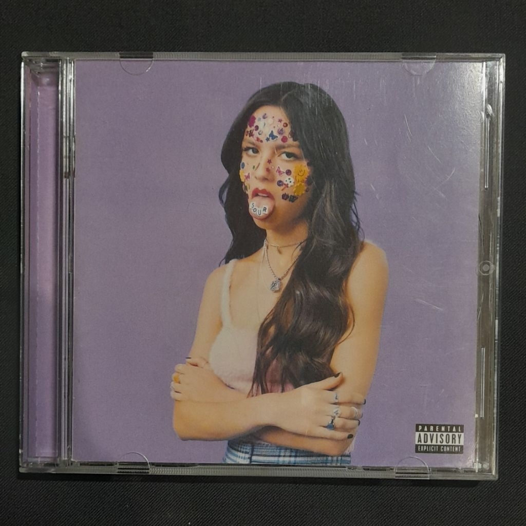 Olivia Rodrigo CD - เปรี้ยว
