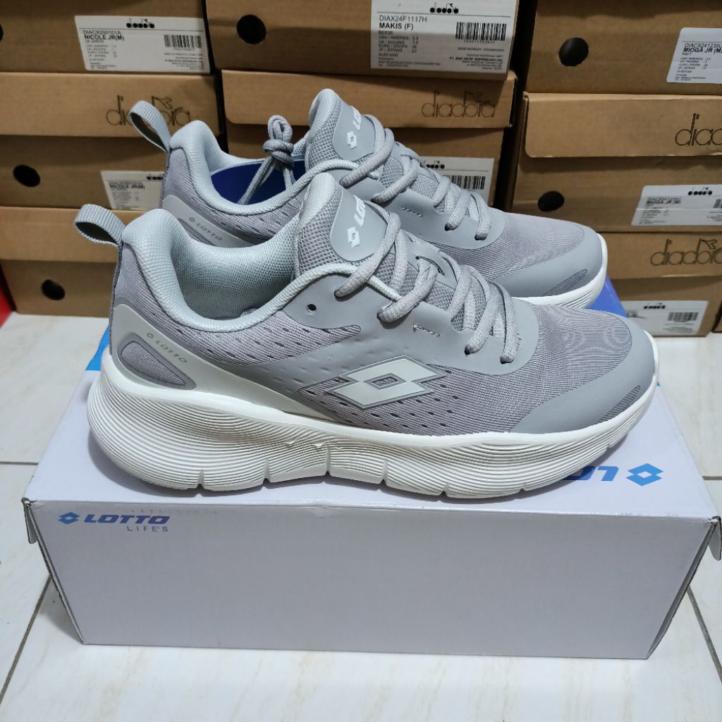 Lotto Deli Grey (Size: 39, 40, 41, 42, 43)