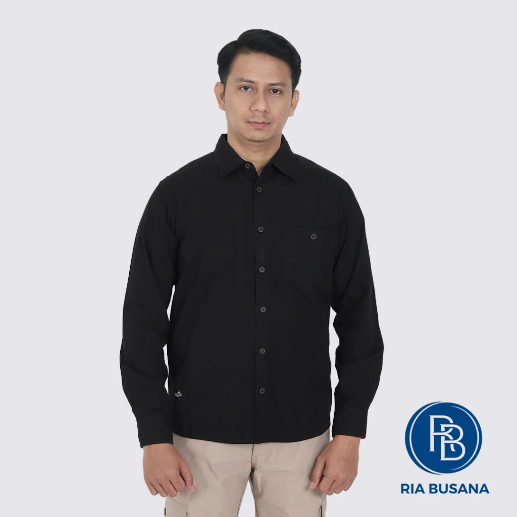 KATUN KEMEJA Ria Busana - Kendy - เสื้อเชิ้ตลําลองผู้ชายแขนยาวผ้าฝ้ายคอปกสีดําธรรมดา KRPK04538GN