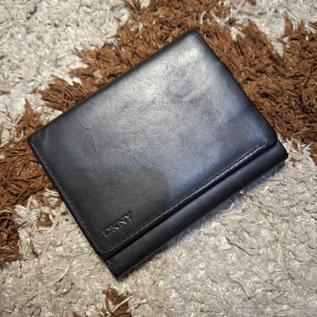DKNY WALLET DKNY WALLET กระเป๋าสตางค์ผู้ชาย DKNY