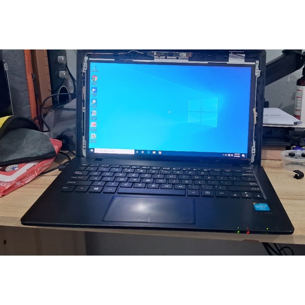 แล็ปท็อป LCD Netbook 11.6 นิ้ว Pin 40