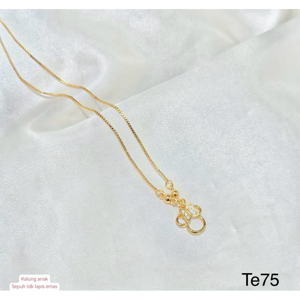 สร้อยคอ CHILDRENS สีทองพร้อม HELLOKITY MICKEYMOUSE LOVE MOTIF ETC.