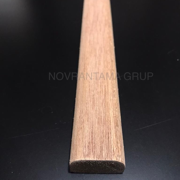 ไม้ Moulding Profile Wall Moulding 1x1.5 ซม.ยาว 100 ซม. Wall Moulding