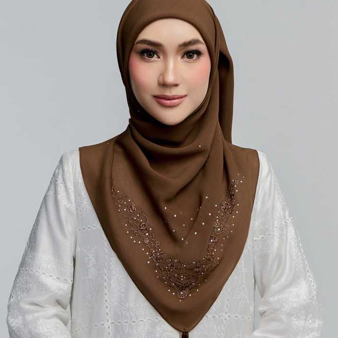 หมวก YNALEE BANGKIT//YNALEE HIJAB//YNALEE SCARVE//JASTIP YNALEE TRUSTED และ