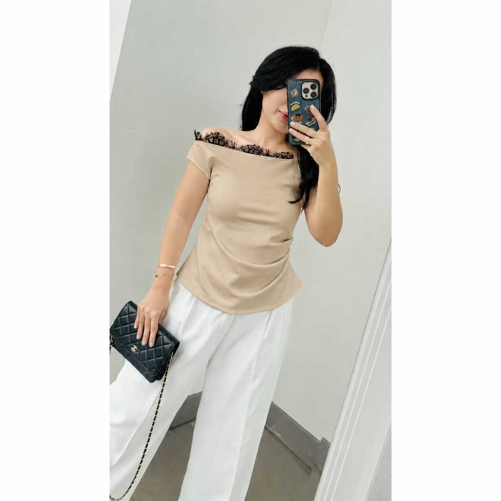 SIERA LACE TOP / LACE TOP