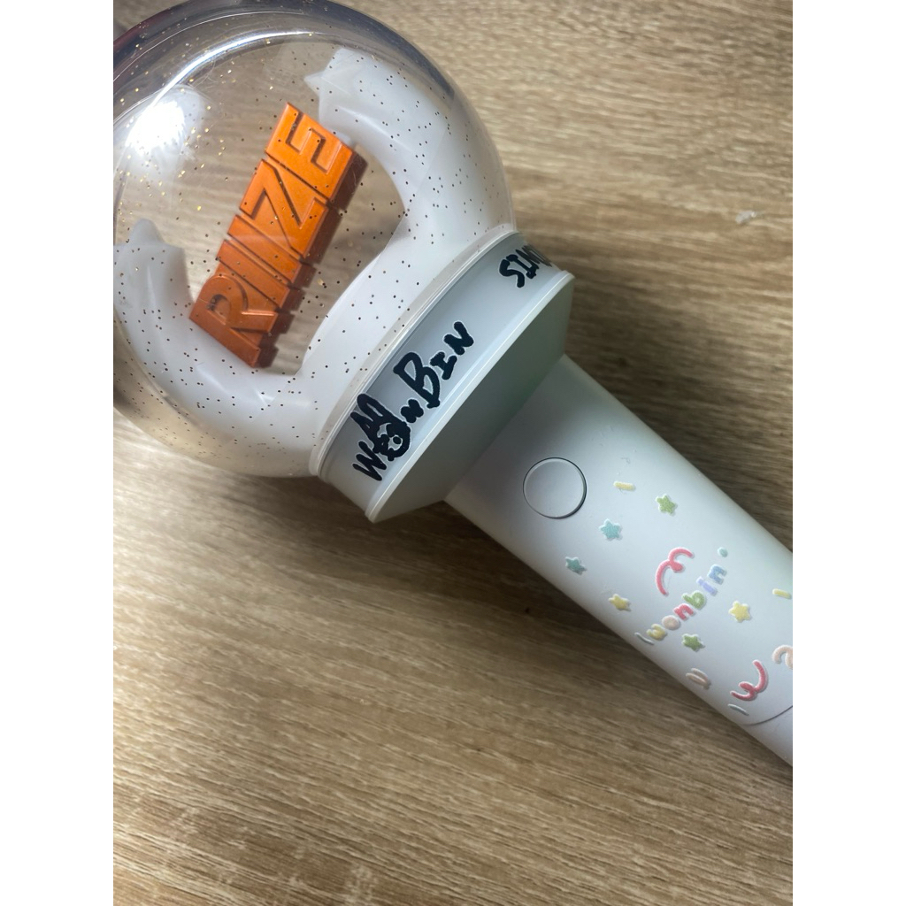 เขียนสติ๊กเกอร์ Wonbin RIIZE