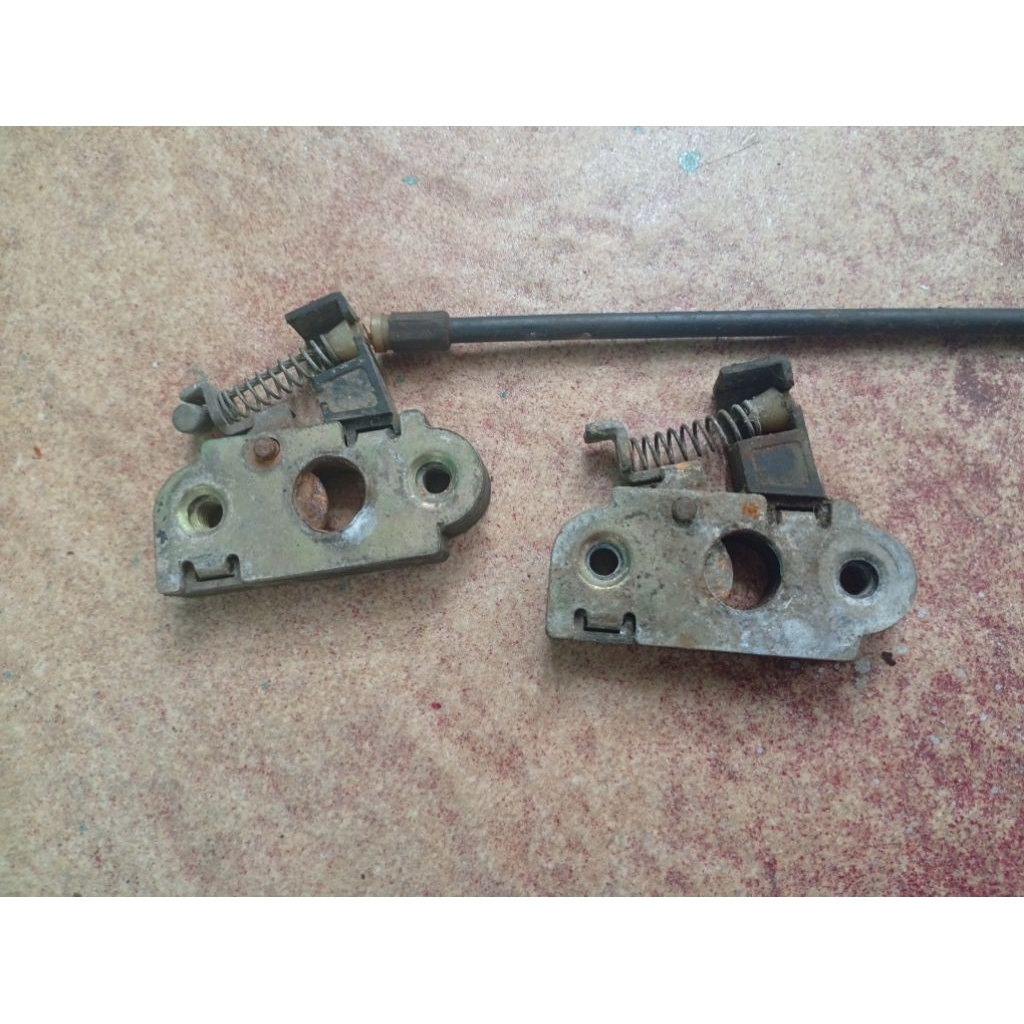 บานพับเบาะหลัง minerva r150vx/r150nvx