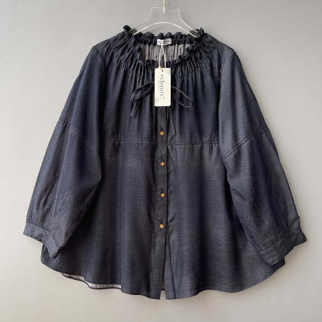 Eclemix Top Unwind | เสื้อเบลาส์สีพื้นผู้หญิงสายระบาย