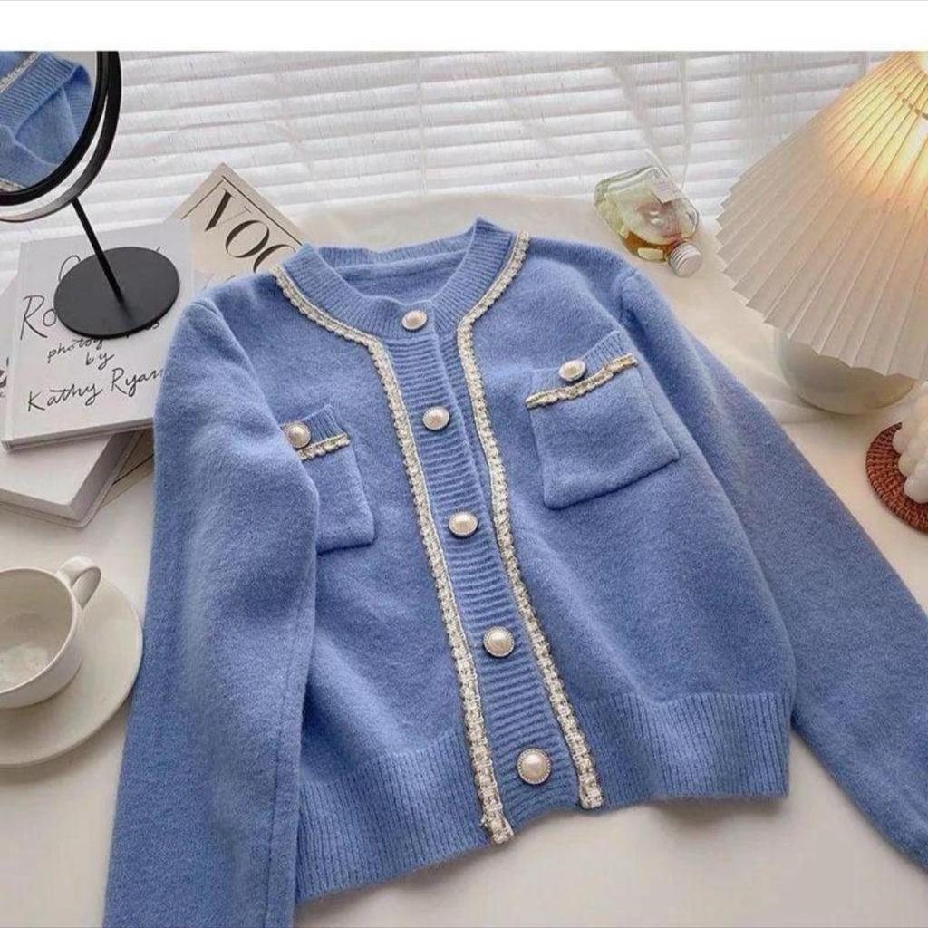 เสื้อคาร์ดิแกนถักผ้าขนสัตว์ผู้หญิง Qs001 ธรรมดา Full Pearl List