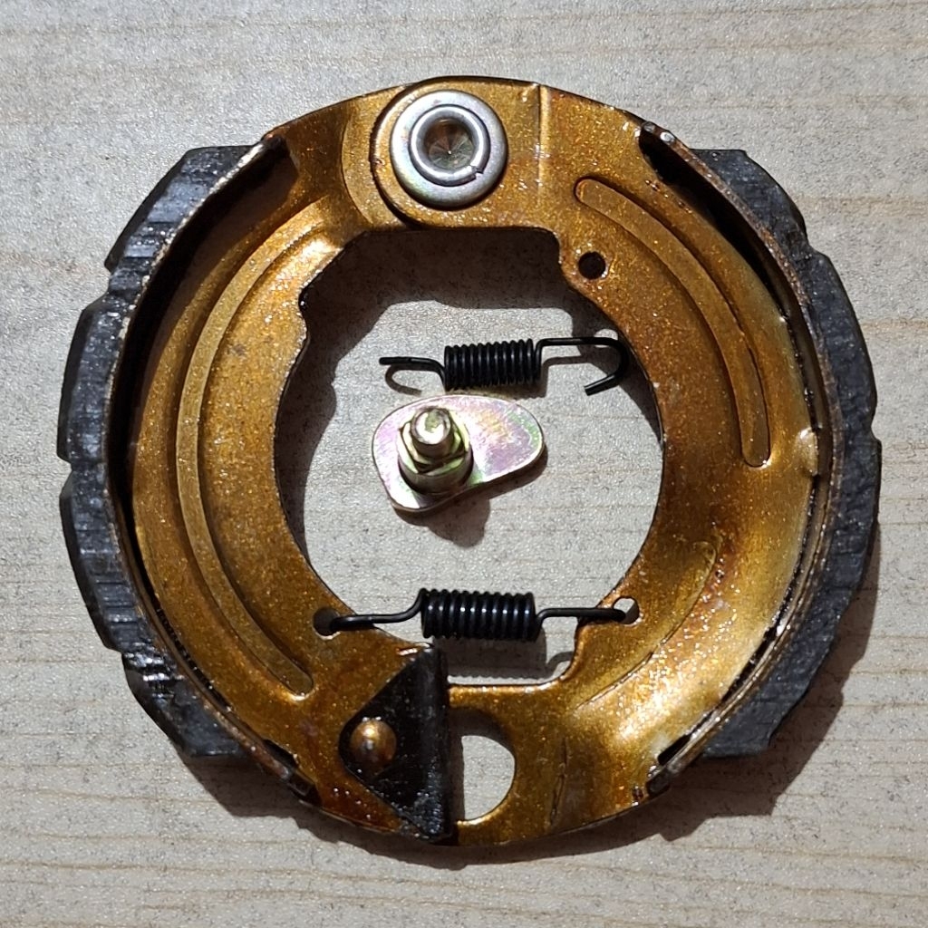 UWINFLY R8 R8S RF6 RF8 DF5 T75 RF7S R8P RF7 R7S D8D SELIS REAR BRAKE PADS