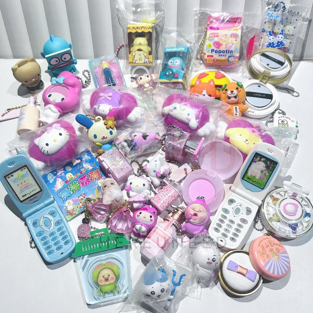 SANRIO GANmiTUN [6 คิวพี] Ready Not For Sensi Buyer Trinkets Gacha Japan Aab Businessa Hello Kitty M