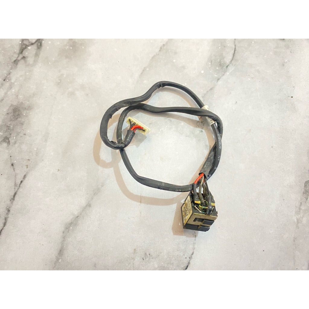 ขั้วต่อเครื่องชาร์จ Dell E6400 ดั้งเดิม