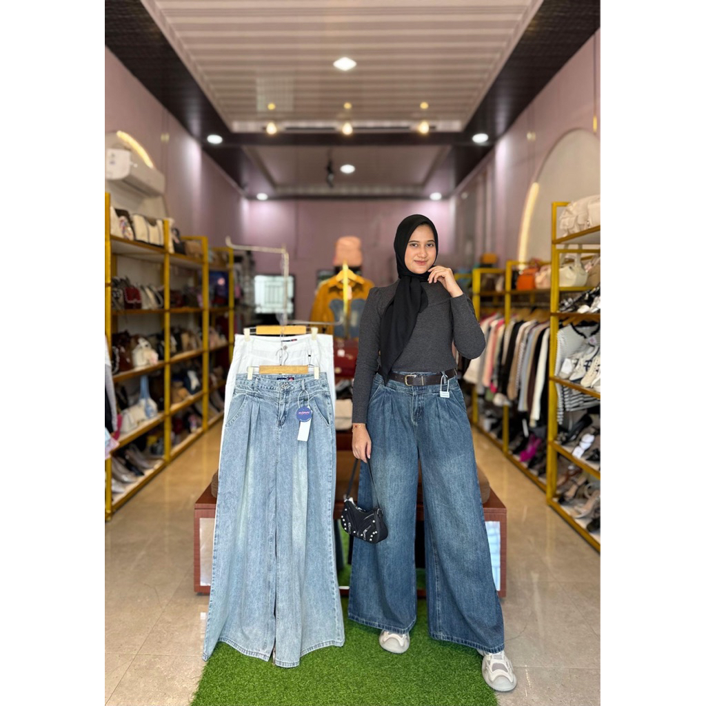 NIN8922 IMPORTED CULOT JEANS