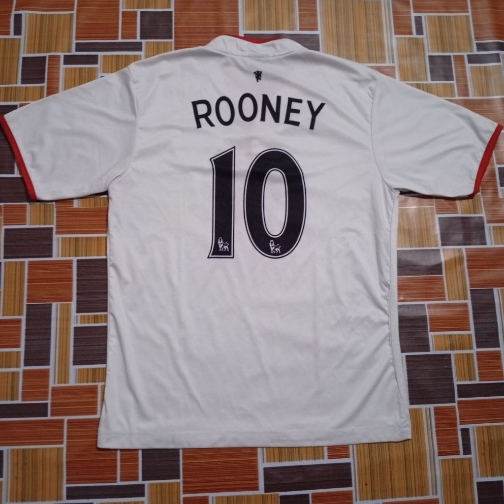 Rooney Mens Red Retro Jersey 12/13