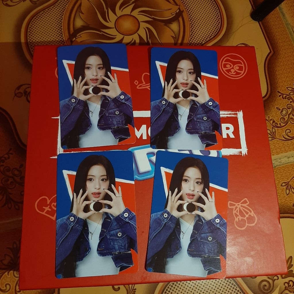 Photocard baby monster ahyeon x oreo อย่างเป็นทางการ