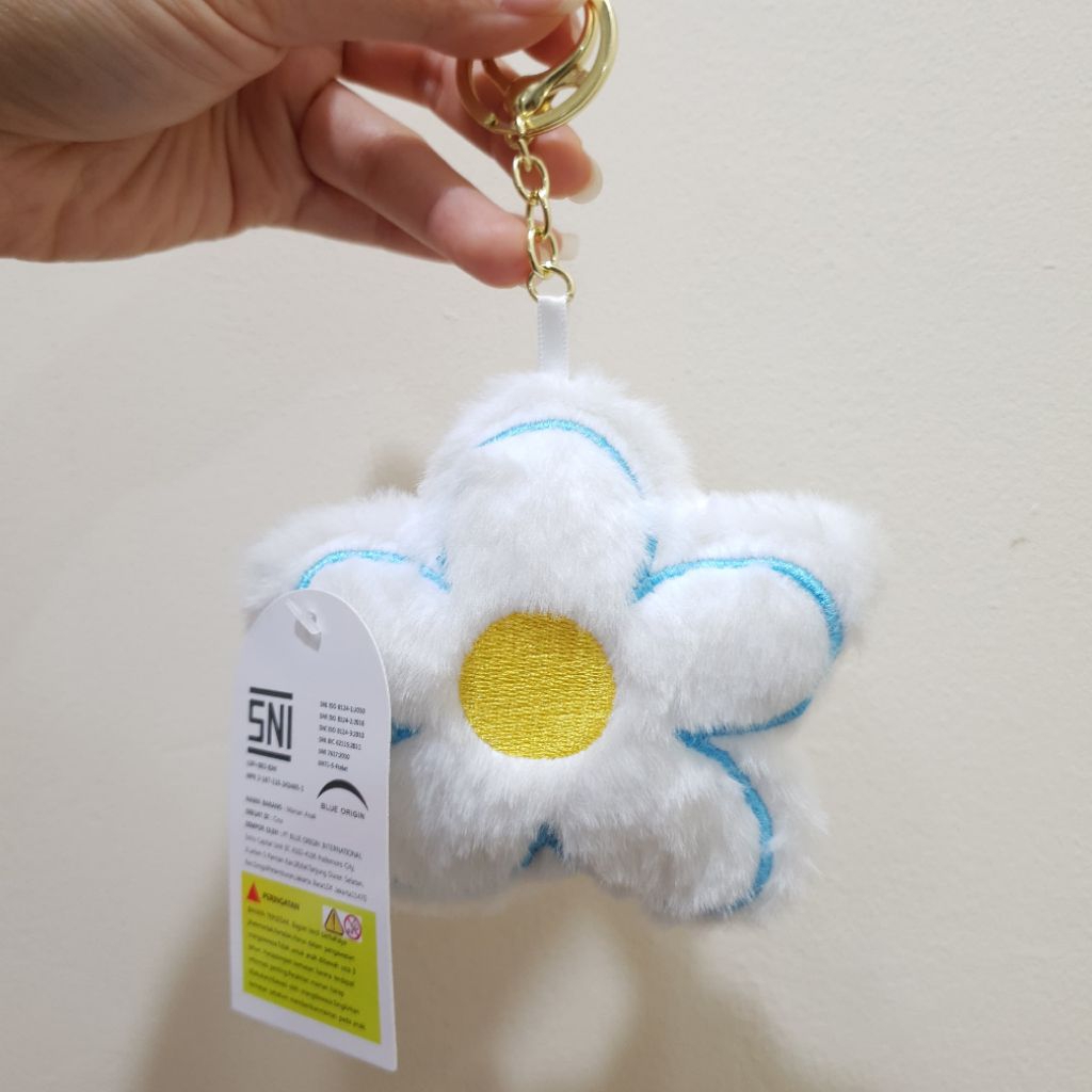 GANTUNGAN OHSOME ที่แขวนตุ๊กตาดอกไม้สีขาว