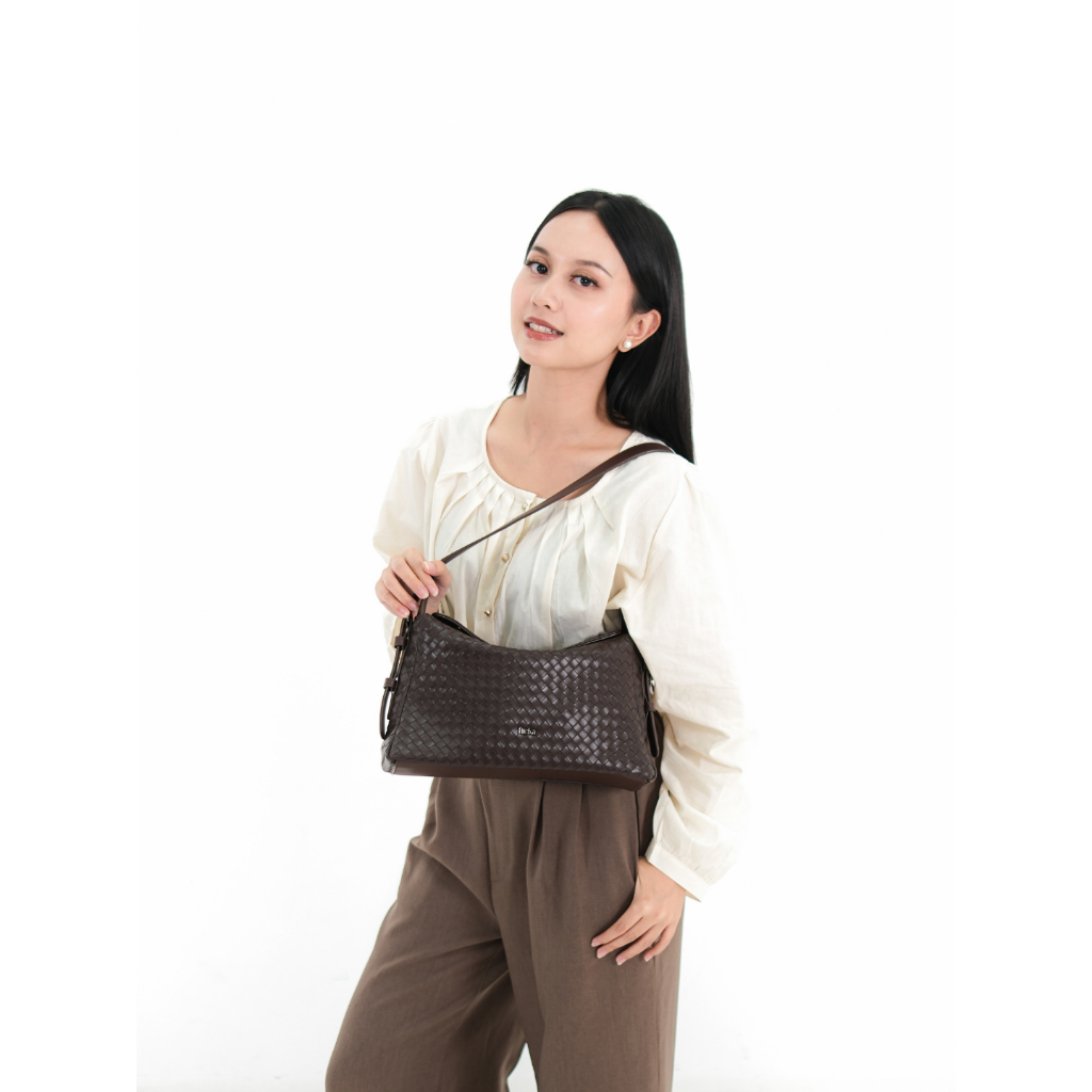 กระเป๋าสะพาย FLIKA Alice