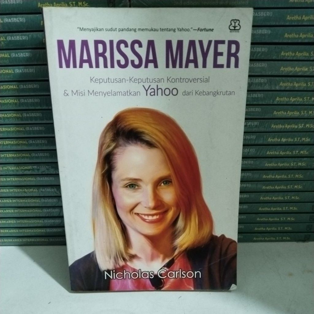 หนังสือ Marissa Mayer - Controversial Decisions & Mission Saves Yahoo จาก Awakkerutan