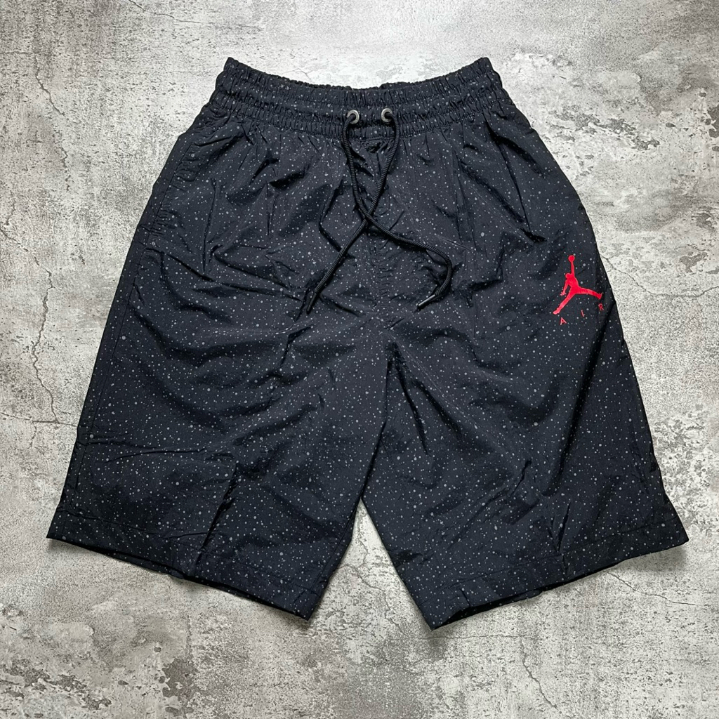 กางเกงขาสั้น air jordan nylon (มือสอง)
