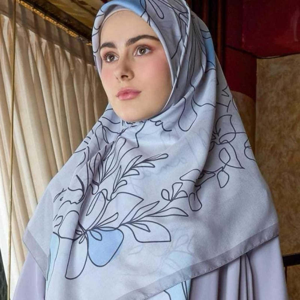 MANDJHA Harmony White Scarf - ORIGINAL MANDJHA Pattern Square Hijab By IVAN GUNAWAN (แถมกล่อง)
