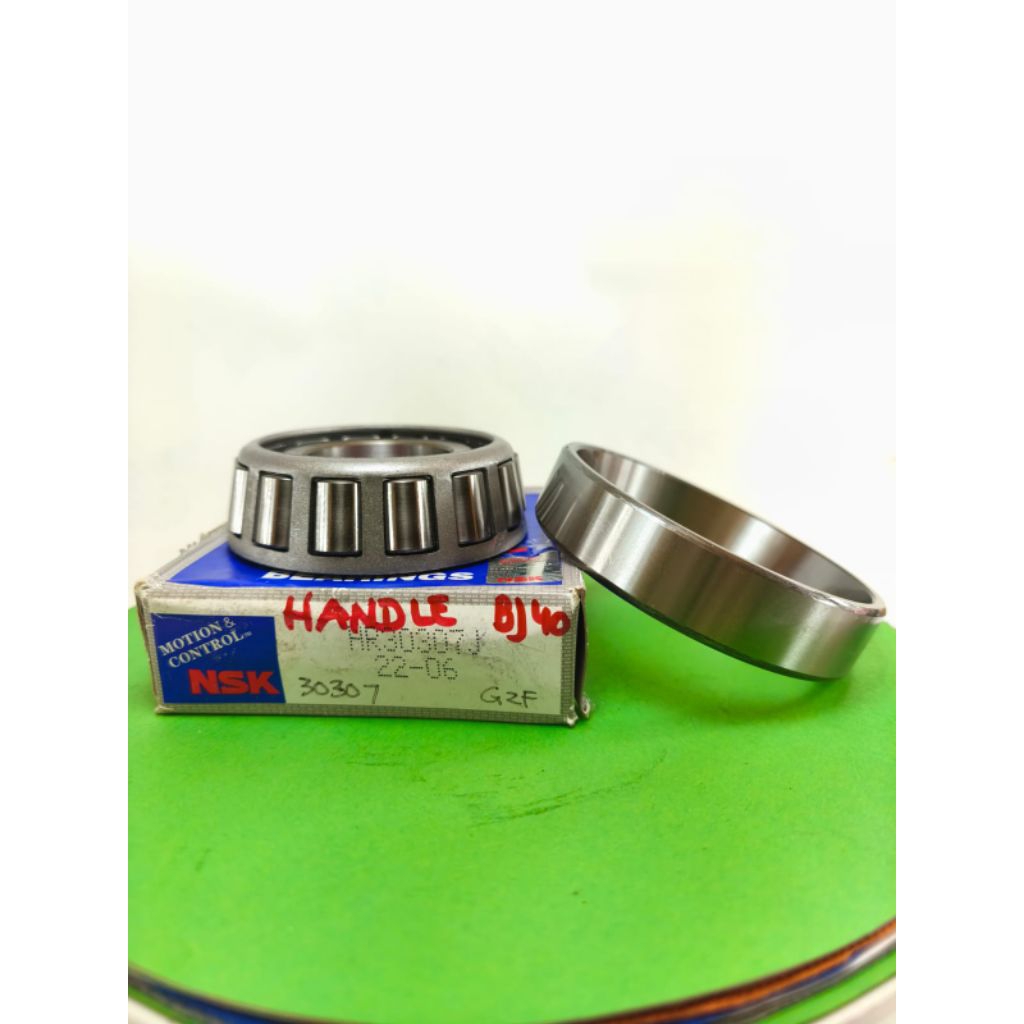 Toyota Bj40 Transfer Bearing Handle Toyota Hardtop Diesel Bj-40 NSK ยี่ห้อ Made in Japan HR30307J