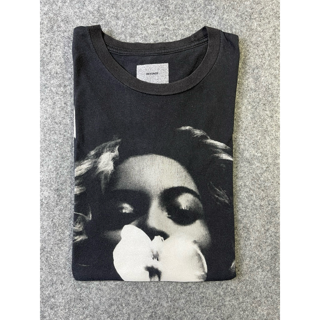เสื้อยืด Preloved Beyonce The Formation World Tour -TS09