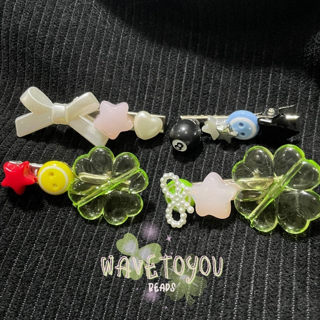 ลูกปัดกิ๊บติดผมลูกปัด | กิ๊บติดผม | กิ๊บติดผมลูกปัด | ริบบิ้นโคลเวอร์ 8บอล | อุปกรณ์เสริมสไตล์ Igari