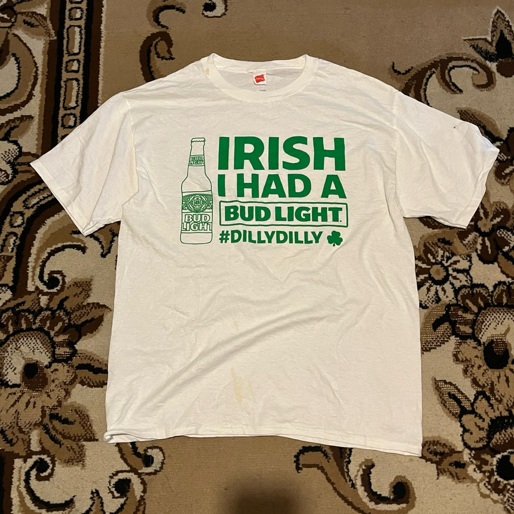 เสื้อยืด Hanes Irish