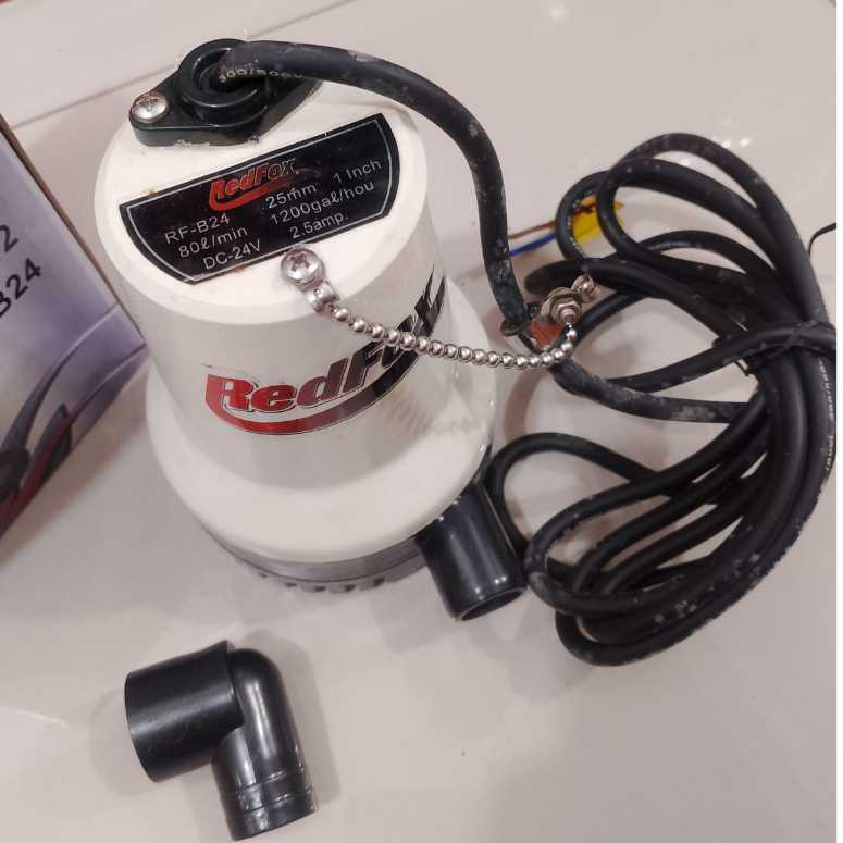 RedFox RF-B24 ปั๊มน้ําแบบจุ่มสีขาว 25 มม.DC-24V 80L/นาที 1200gal/ชั่วโมง