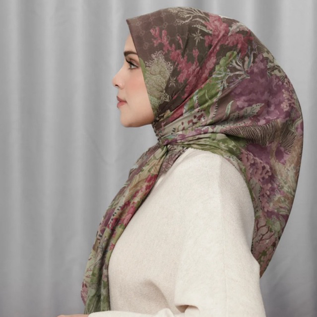 Buttonscarves Under The Sea Voile Square