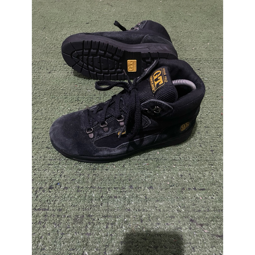 S38 gt hawkins รองเท้าเสือภูเขา