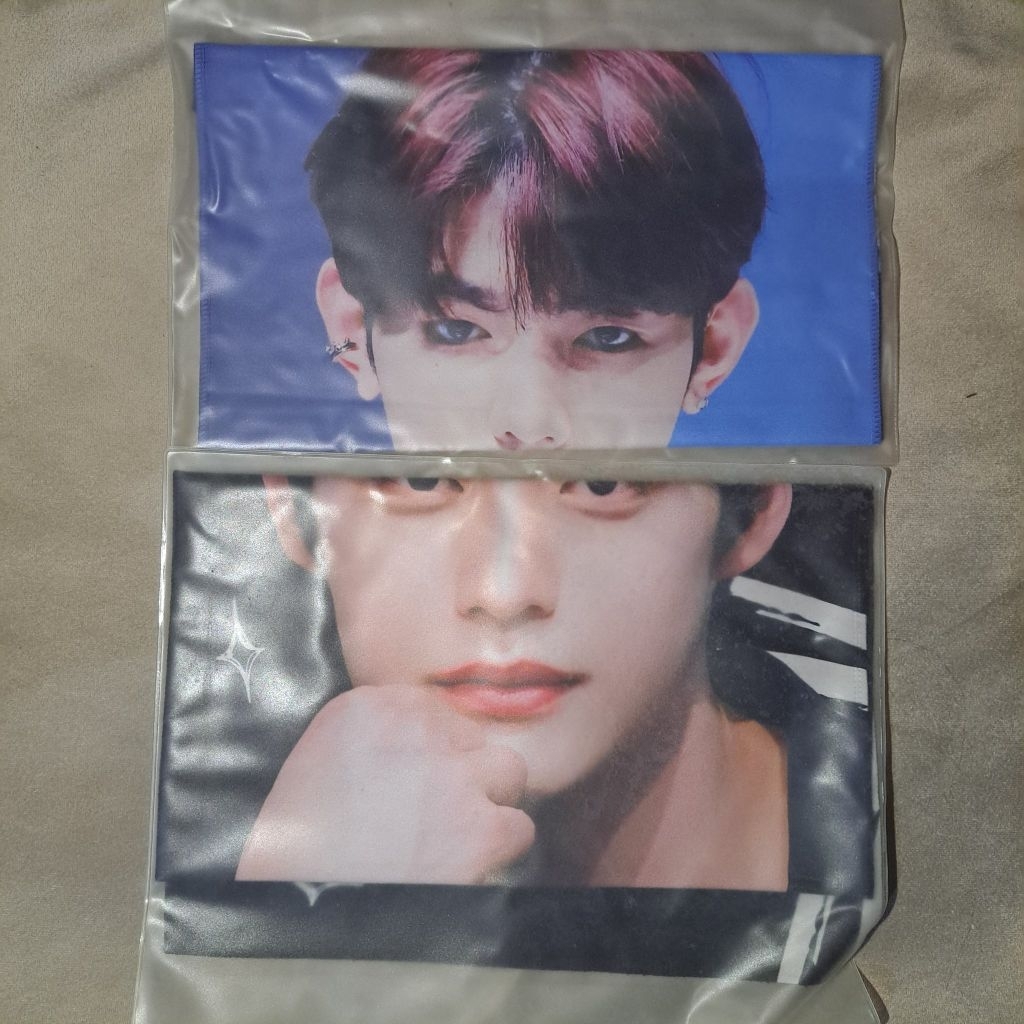 SOLGAN ZEROBASEONE KIM JIWOONG ZHANG HAO ZB1 ชุดทําอาหารใหม่สีดําสีขาว VER BY CARAMELLY MOONLIGHT_KJ