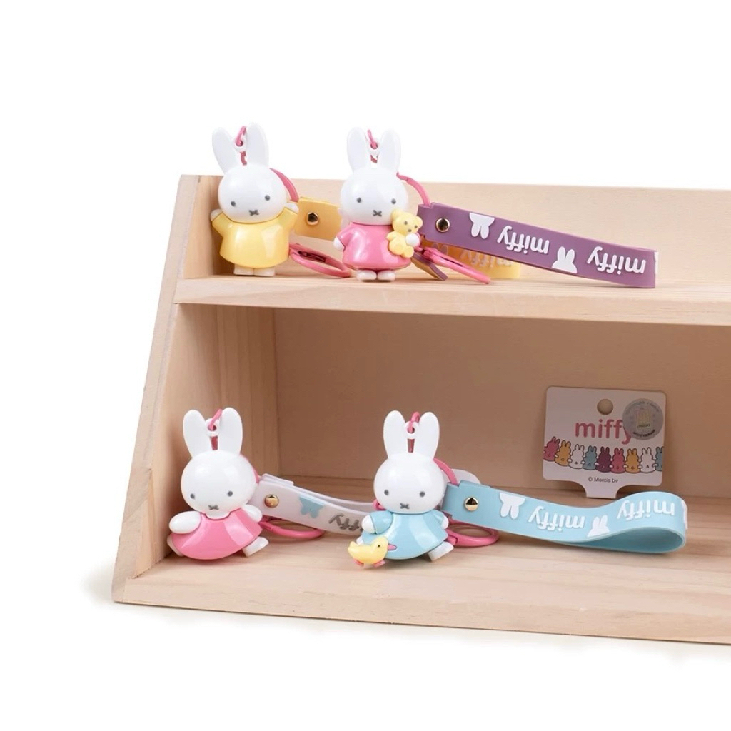 GANTUNGAN Miffy พวงกุญแจกระเป๋าcharm miffy กระต่ายพวงกุญแจ nijntje