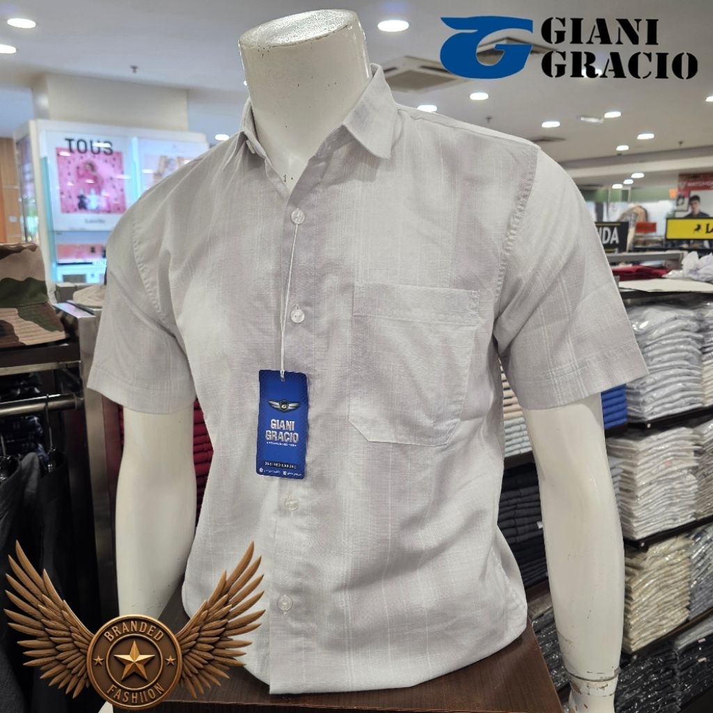 KEMEJA GIANI GRACIO SHORT SLEEVE SHIRT G71805 009 01