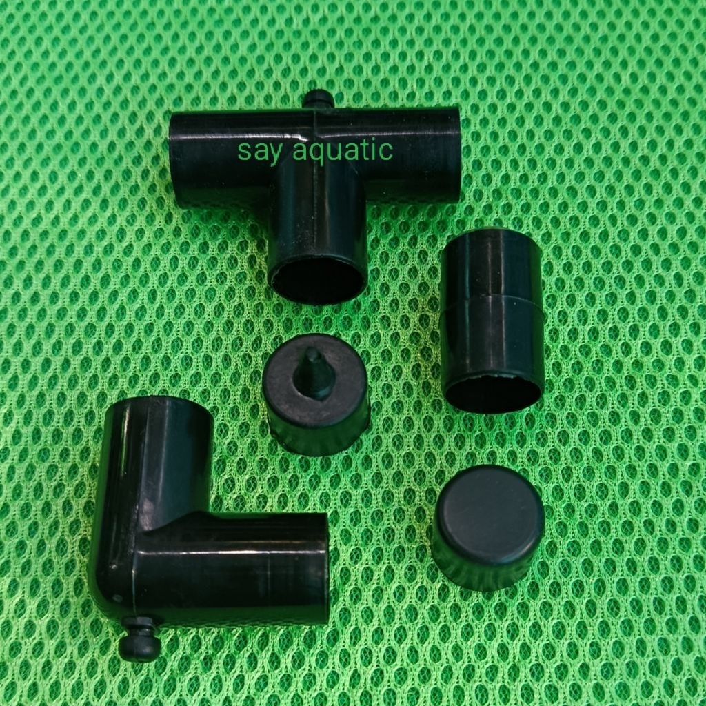 ข้อต่อท่อตู้ปลา 5/8 ใน L/T/I/BLACK CAP