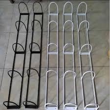 Rak helm 5 susun dari murah meriah